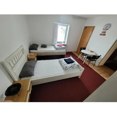 Gæstehus Monteurzimmer/ferienwohnung/pension 3*